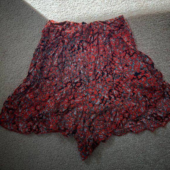 COPY - Maje Floral Dress Shorts medium size - Picture 2 of 2